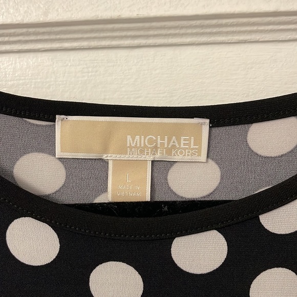 Michael Kors Polka Dot Top - Picture 2 of 5